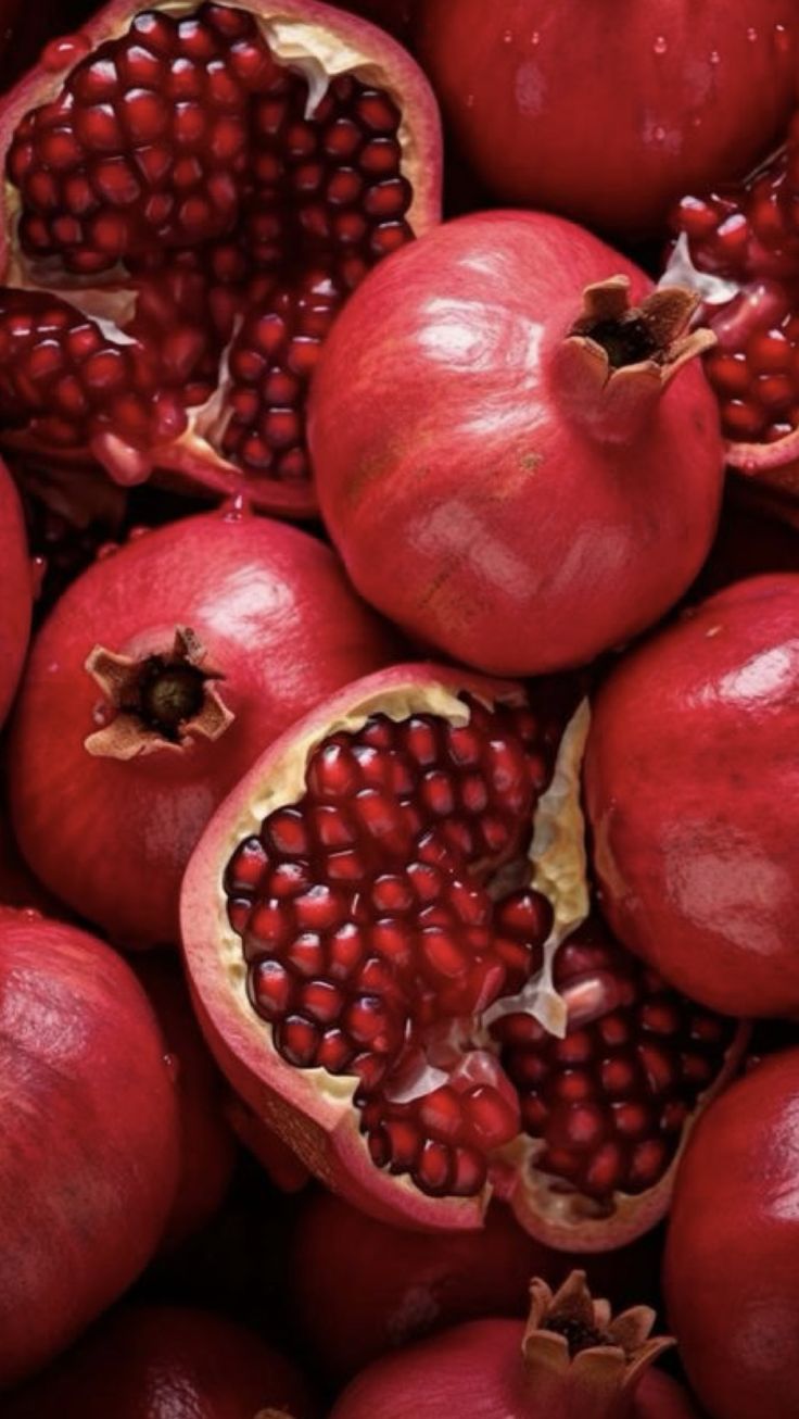 Egyptian Fresh Pomegranates